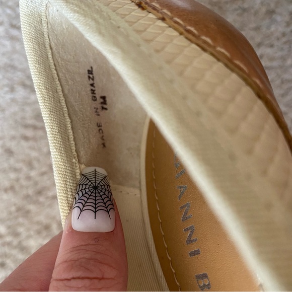 Gianni Bini Cream Peep Toe Pumps - Picture 9 of 11